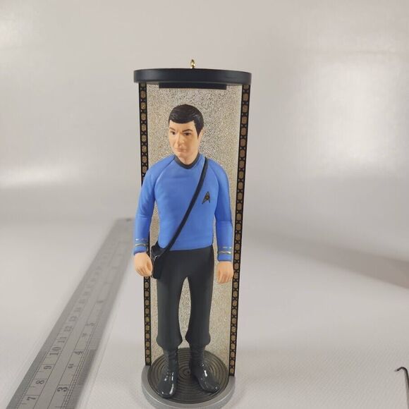 1997 Hallmark Keepsake Ornament Dr Leonard McCoy Star Trek NIB Christmas Figure - Picture 9 of 13